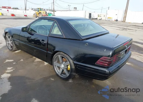 1997 Mercedes-Benz Sl 320 z USA, uszkodzony, nr VIN WDBFA63F7VF147073